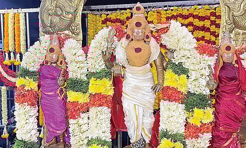 கந்த சஷ்டி திருவிழா யாகசாலை பூஜையுடன் தொடங்கியது