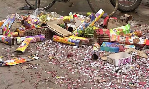 தீபாவளி பண்டிகை- புதுச்சேரியில் 650 டன் குப்பைகள் அகற்றம்
