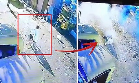 பட்டாசு மீது உட்கார்ந்தால் ஆட்டோ பரிசு.. பந்தயத்தால் பறிபோன உயிர் - அதிர்ச்சி வீடியோ