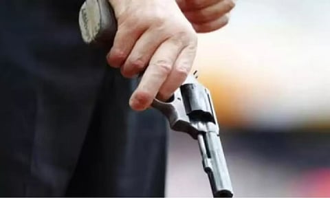 பேமெண்ட் பிராப்ளம்.. செய்த கொலைக்கு காசு கொடுக்காததால் போலீசிடம் போன காண்டிராக்ட் கில்லர்