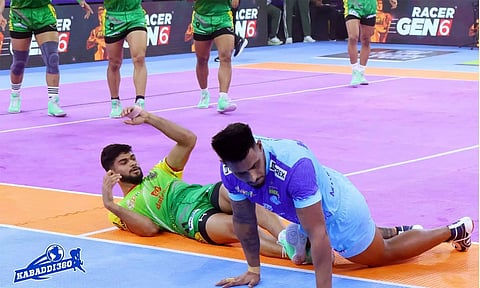 புரோ கபடி லீக்: பாட்னா, ஜெய்ப்பூர் அணிகள் வெற்றி