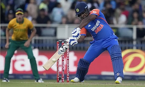 டி20 கிரிக்கெட்டில் ஒரே ஆண்டில் 3 சதங்கள்: சஞ்சு சாம்சன் புது சாதனை