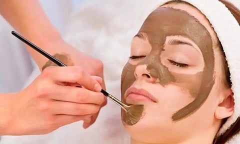 முகத்தை உடனடியாக பளபளப்பாக்க இந்த 2 பொருள் போதும்!