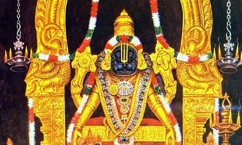 கார்த்திகை மாதத்தில் மட்டும் கண் திறக்கும் சோளிங்கர் நரசிம்மர்