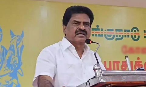 சில அரசியல் கட்சி தலைவர்கள் சுயநலத்துடன் பேசி வருகிறார்கள்- ஈஸ்வரன் தாக்கு