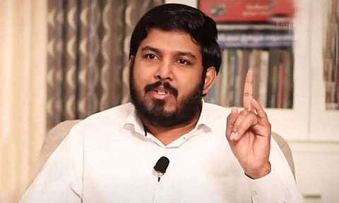 வி.சி.க.-விற்கு, த.வெ.க. தலைவர் தூண்டில் போடுகிறார்- ஷா நவாஸ்