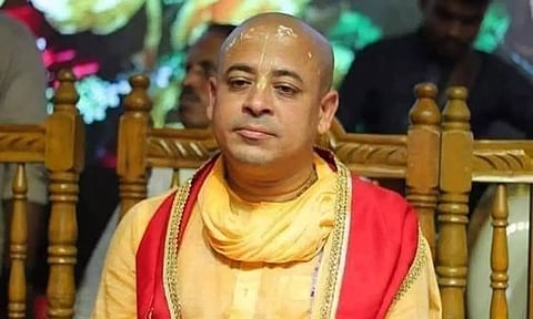 இந்து துறவிக்காக வாதாடிய முஸ்லிம் வழக்கறிஞர் கொலை