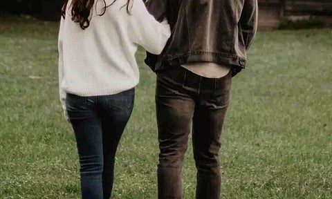 வாடகைக்கு காதலர்களை பிடிக்கும் பெண்கள்- வியட்நாமில் பரவும் புது ட்ரெண்ட்