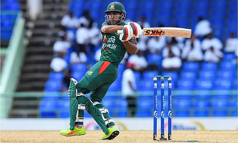 வெஸ்ட் இண்டீசுக்கு எதிரான முதல் ஒருநாள் போட்டி: வங்கதேசம் 294 ரன்கள் குவிப்பு