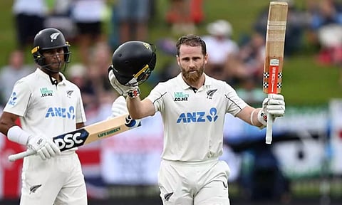 வில்லியம்சன் சதம்.. இங்கிலாந்துக்கு இமாலய இலக்கு நிர்ணயித்த நியூசிலாந்து