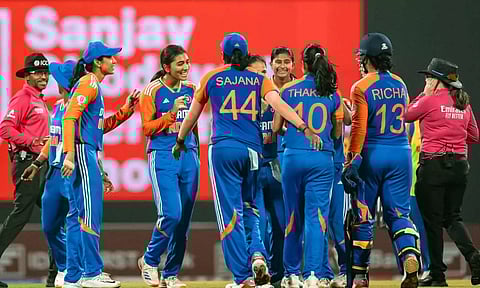 3வது போட்டியில் வெற்றி: வெஸ்ட் இண்டீசுக்கு எதிரான டி20 தொடரை கைப்பற்றியது இந்திய மகளிர் அணி