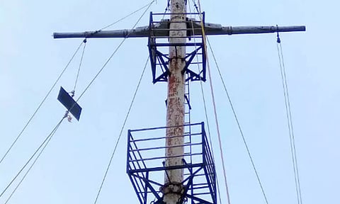 9 துறைமுகங்களில் 1ம் எண் புயல் எச்சரிக்கை கூண்டு ஏற்றம்