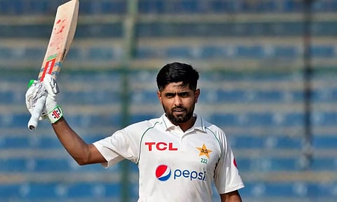பாகிஸ்தான் டெஸ்ட் அணியில் மீண்டும் பாபர் அசாம்