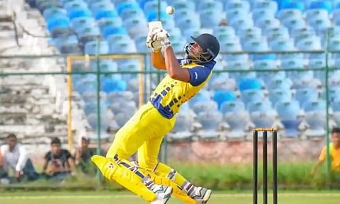 68/5.. சரிவில் இருந்த தமிழ்நாட்டை சதத்தின் மூலம் மீட்ட ஷாருக்கான்.. உ.பி.க்கு 285 ரன்கள் இலக்கு