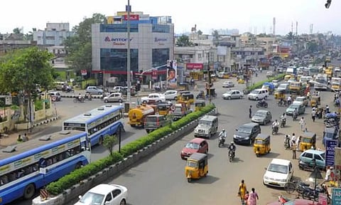 மாநகர பஸ்கள் இனி, சிக்னலில் காத்திருக்க தேவையில்லை