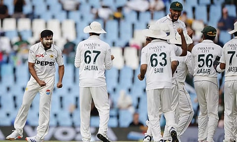 பரபரப்பான கட்டத்தில் செஞ்சுரியன் டெஸ்ட்: மூன்றாம் நாள் முடிவில் தென் ஆப்பிரிக்கா 27/3