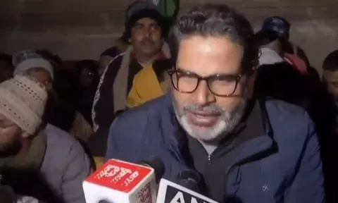 பாட்னாவில் காலவரையற்ற உண்ணாவிரதப் போராட்டம் தொடங்கிய பிரசாந்த் கிஷோர்