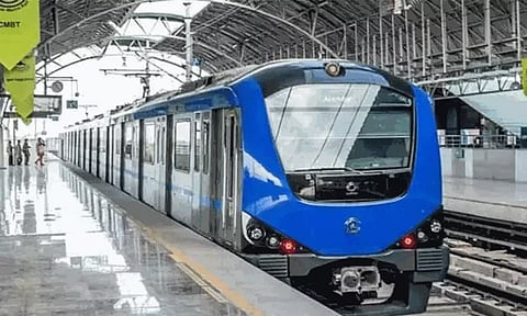 சென்னை மாரத்தான் ஓட்டத்தை முன்னிட்டு சிறப்பு மெட்ரோ ரெயில் சேவை இயக்கம்