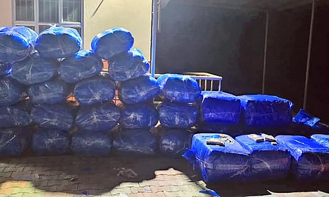 இலங்கைக்கு படகு மூலம் கடத்த முயன்ற ரூ.50 லட்சம் பீடி இலைகள் பறிமுதல்