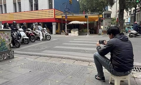 வியட்நாம் டிராஃபிக் ரூல்ஸ்.. இந்தியாவில் இருந்தால் ஐ.டி. வேலையை உதறிவிடுவோம் எனக் கூறும் நெட்டிசன்கள்