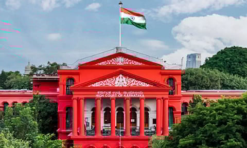 ஜெயலலிதாவின் சொத்துக்களை தீபாவிடம் ஒப்படைக்க முடியாது- மனுவை தள்ளுபடி செய்து கர்நாடக ஐகோர்ட் உத்தரவு