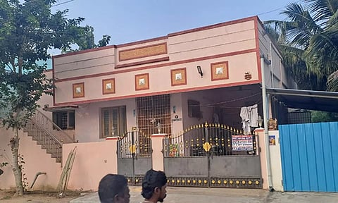 சாலாமேடு பகுதியில் தொடர் கொள்ளையால் பொதுமக்கள் பீதி