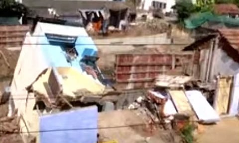 கோவை: சங்கனூர் ஓடை அருகே இடிந்து விழுந்த 3 வீடுகளுக்கு பதில் மாற்று வீடு