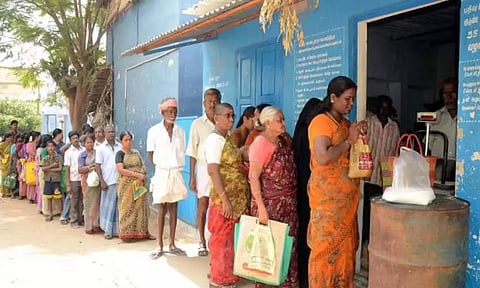 ரேஷன் கடைகளுக்கு 2025-ம் ஆண்டு விடுமுறை தினங்கள்: சுற்றறிக்கை வெளியீடு