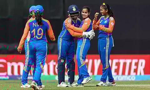 ஜூனியர் மகளிர் டி20 உலகக் கோப்பை: சூப்பர் 6 சுற்றில் வங்கதேசத்தை வீழ்த்தியது இந்தியா