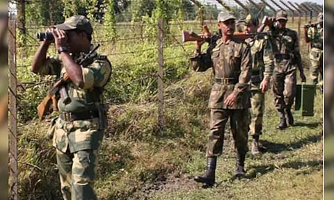 30 பயங்கரவாதிகள் சுட்டுக் கொலை: பாகிஸ்தானில் பாதுகாப்பு படை அதிரடி