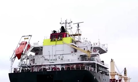 சுவீடனில் மின்சார வயர்களை சேதப்படுத்திய கப்பல் பறிமுதல்