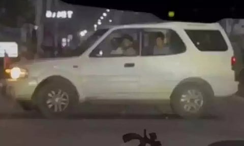 ஈசிஆரில் பெண்களை துரத்திய சம்பவம்- இளைஞர்கள் கைது