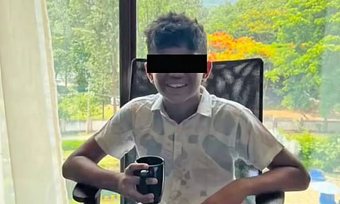 பள்ளிக் கழிவறை இருக்கையை நக்க வைத்து ரேகிங்.. கேரள சிறுவன் தற்கொலை - தாய் பகீர் குற்றச்சாட்டு