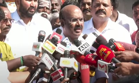 அண்ணாவின் பெயரை சொல்லக்கூட தி.மு.க.வுக்கு அருகதை கிடையாது- ஜெயக்குமார்