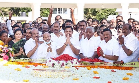 தமிழ்த்தாயின் தவப்புதல்வன் அண்ணா - எடப்பாடி பழனிசாமி புகழாரம்