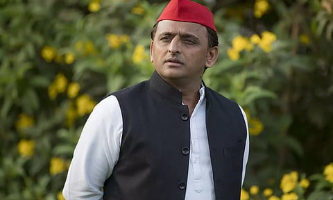 கும்பமேளா பாதுகாப்பை ராணுவத்திடம் ஒப்படைக்க வேண்டும்- அகிலேஷ் யாதவ் வலியுறுத்தல்