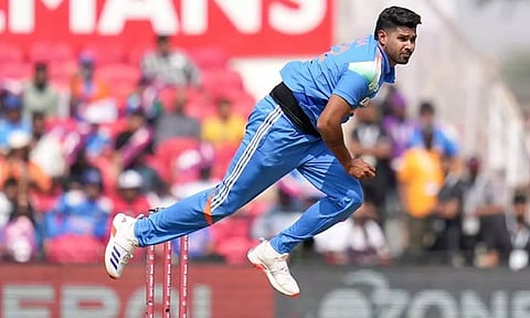 ஒரே ஓவரில் அதிக ரன்கள்.. 4-வது இந்திய வீரராக ஹர்ஷித் ராணா மோசமான சாதனை