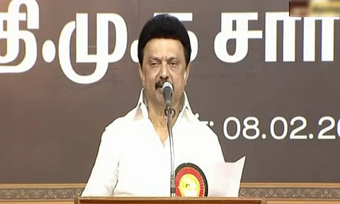 திருக்குறளை கூறி தமிழகத்தை ஏமாற்றிவிடலாம் என்று நினைக்கிறார் நிர்மலா சீதாராமன்- மு.க.ஸ்டாலின் விமர்சனம்