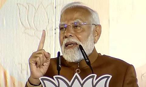 கூட்டணி கட்சிகளின் திட்டங்கள், ஓட்டுவங்கியை திருடும் காங்கிரஸ்: பிரதமர் மோடி தாக்கு