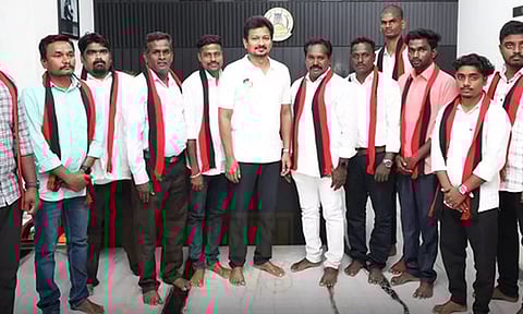 துணை முதலமைச்சர் முன்னிலையில் திமுகவில் இணைந்த நாதக நிர்வாகிகள்