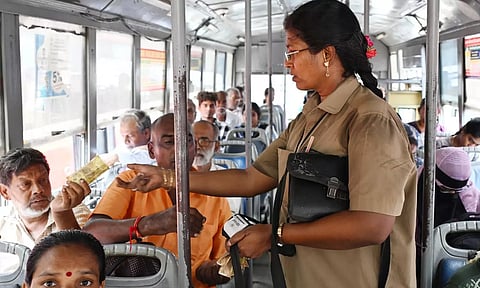 அரசுப் பேருந்து நடத்துனர் பணிக்கான தகுதி- பெண்களுக்கான உயரம் 150 செ.மீ ஆக குறைப்பு