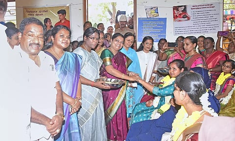 தி.மு.க.வை அசைக்க முடியாது: சொன்னதை எதையும் அண்ணாமலை சாதித்ததில்லை- அமைச்சர் கீதாஜீவன்