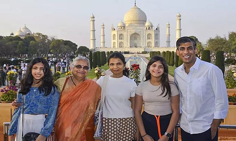 தாஜ்மகாலை குடும்பத்துடன் பார்வையிட்ட ரிஷி சுனக்: விருந்தோம்பலுக்கு நன்றி