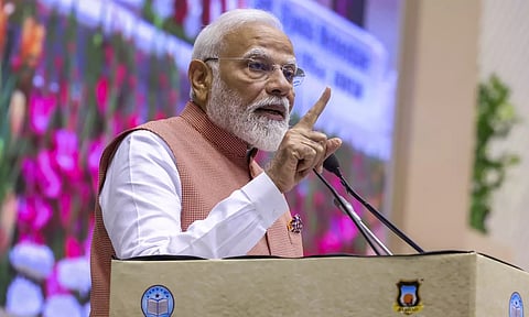 மொழி அடிப்படையில் பிளவு முயற்சிகளை தவிர்க்க வேண்டும் - பிரதமர் மோடி வலியுறுத்தல்