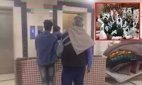 சட்டமன்றத்திற்குள் படுத்து தூங்கி ராஜஸ்தான் காங்கிரஸ் எம்.எல்.ஏ.க்கள் போராட்டம்