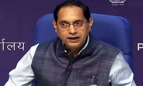 செபி அமைப்பின் தலைவராக துஹின் காந்தா பாண்டே நியமனம்