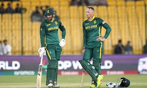 சாம்பியன்ஸ் டிராபி: இங்கிலாந்தை வீழ்த்தி அரையிறுதிக்கு முன்னேறியது தென்ஆப்பிரிக்கா