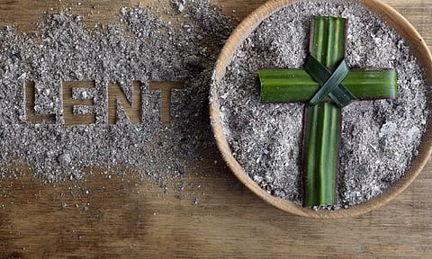 40 நாட்கள் தவக்காலம் தொடங்குகிறது: கிறிஸ்தவ ஆலயங்களில் நாளை `சாம்பல் புதன்' சிறப்பு வழிபாடு