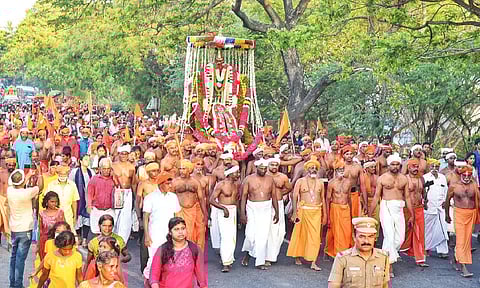 அய்யா வைகுண்டர் அவதார தின ஊர்வலம்: ஆயிரக்கணக்கான பக்தர்கள் பங்கேற்பு