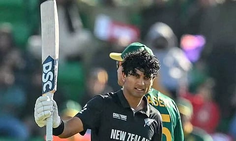 தென் ஆப்பிரிக்காவுக்கு எதிராக சதம்.. உலகின் முதல் வீரர்.. பல சாதனைகளை படைத்த ரச்சின் ரவீந்திரா